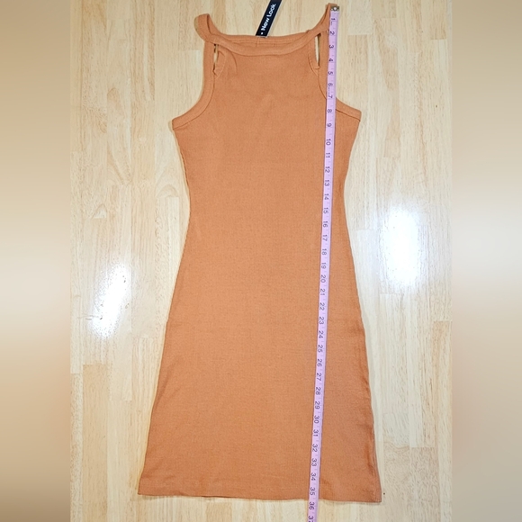 🎉BOGO🎉Rust Ribbed Mini Dress - Picture 5 of 13